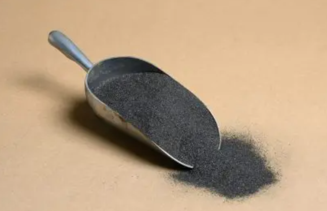 1 LB Charcoal (Southern Pine)