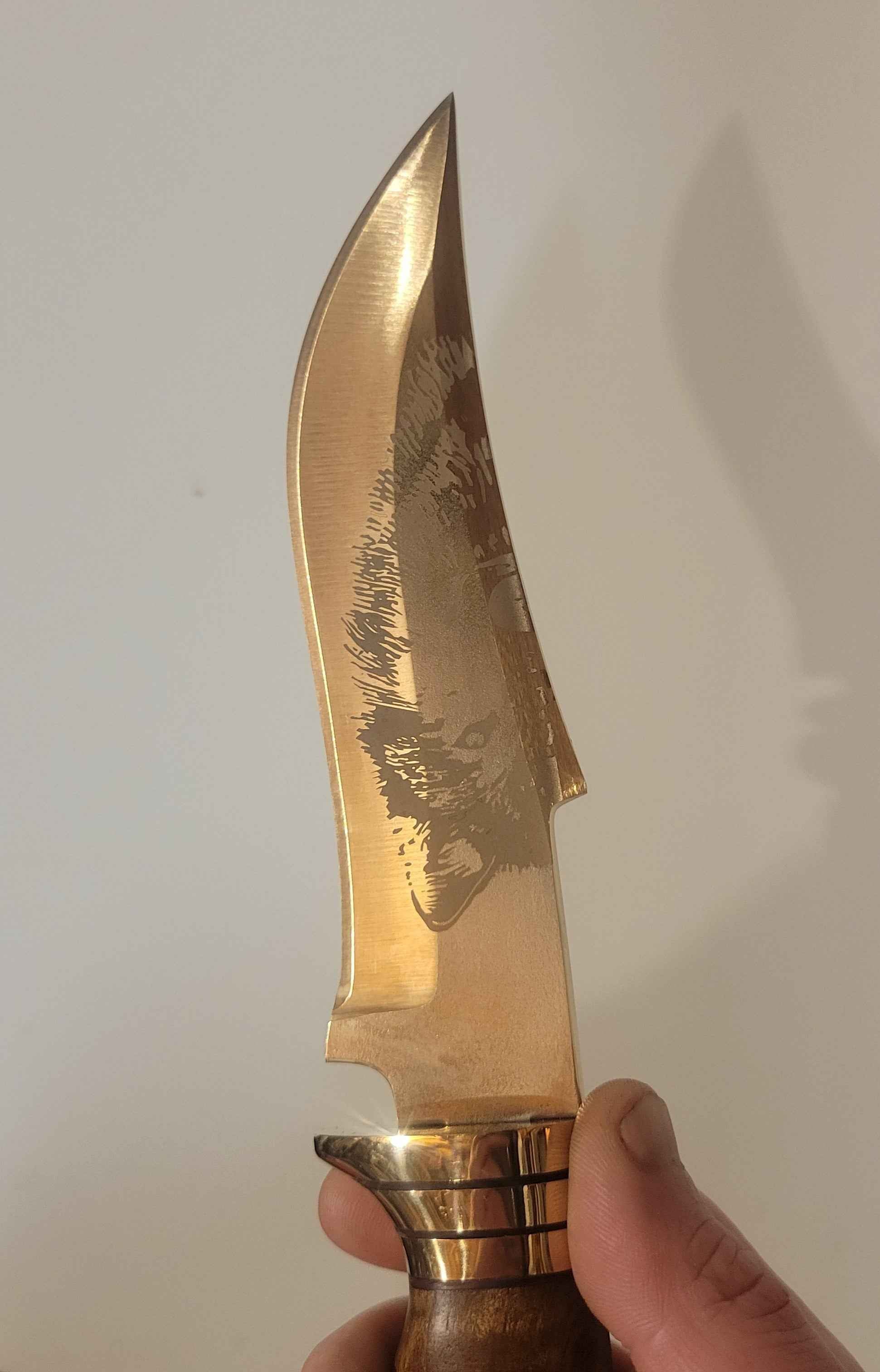 24K Gold Plated Hunting Knife W/ Leather Sheath & Velvet Display Case